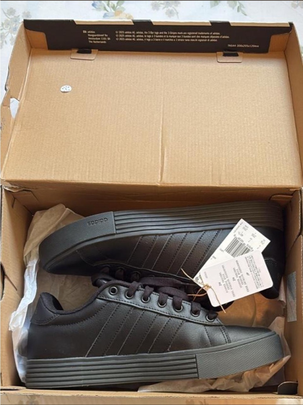 adidas Men’s Black Low-Top Platform Sneakers